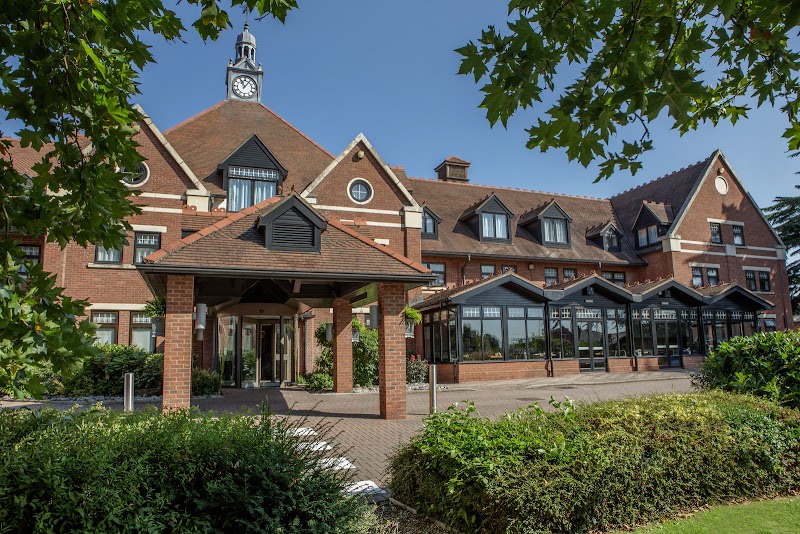 DoubleTree by Hilton Stratford-upon-Avon — Stratford-upon-Avon CV37 6AF
