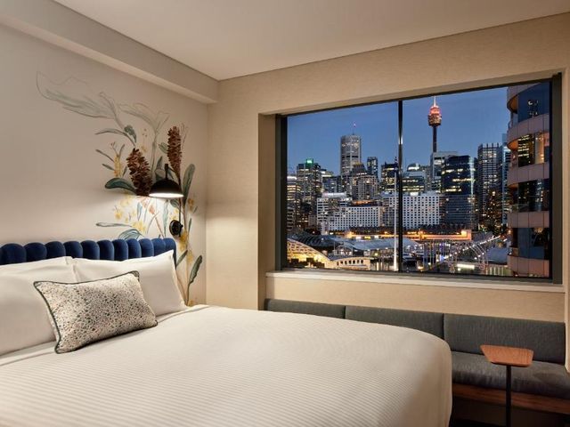 Aiden by Best Western Darling Harbour — 400 m away from AWS Summit Sydney