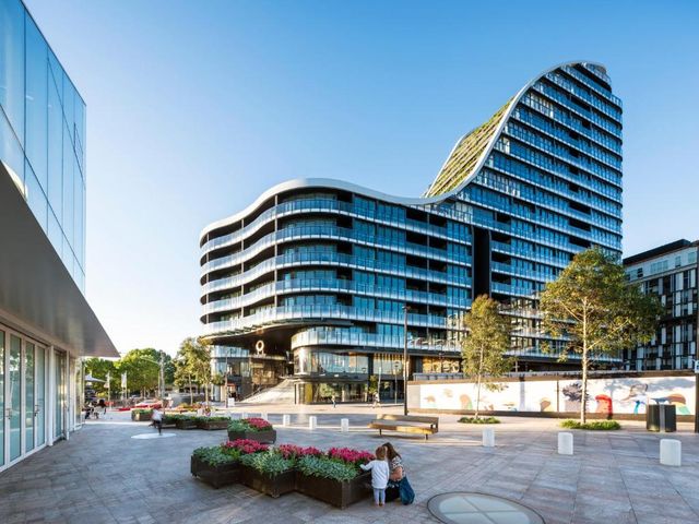One Global Resorts Green Square — 1.7 km away from Laneway Festival Sydney
