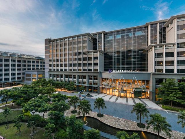 Hyatt Regency Taoyuan International Airport — 3.7 km from the airport