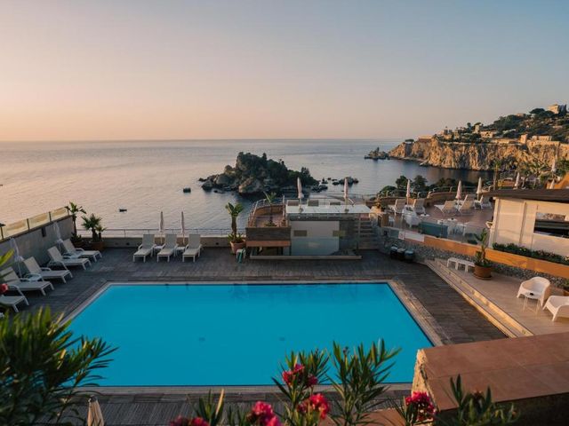 Taormina Panoramic Hotel — 150 m away from Isola Bella Taormina