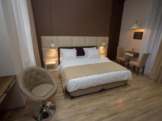 History Hotel Tbilisi — 350 m away from Dinamo Arena Tbilisi