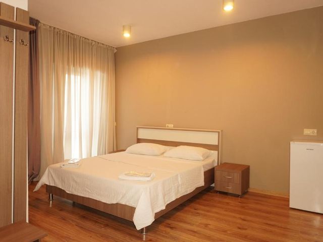 Hotel PM Palace — 5 km from the airport