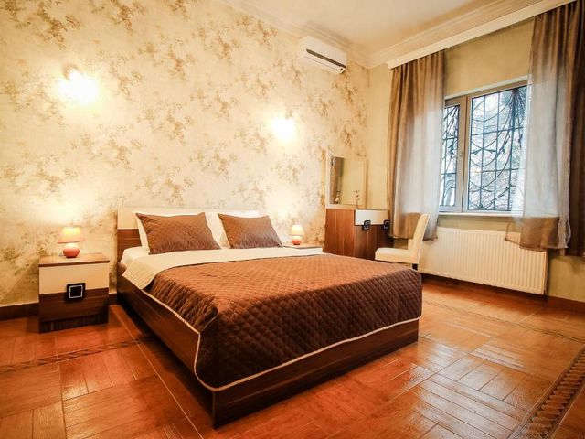Hotel Toma's House — 200 m away from Dinamo Arena Tbilisi
