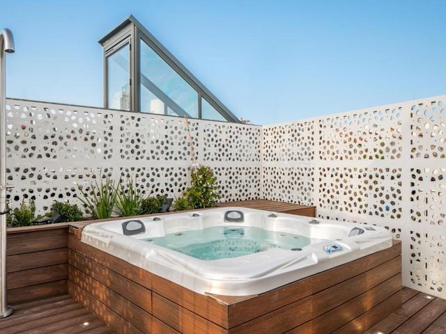 Albi Boutique Hotel - Traveler's Choice 2024 — 1.2 km away from Hebrew University