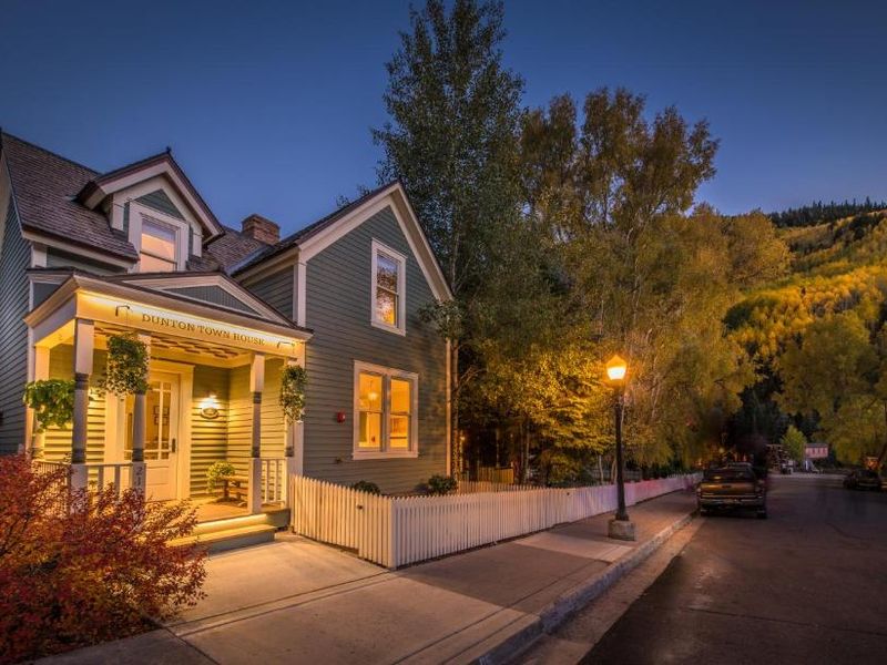 Best Hotels in Telluride for Christmas