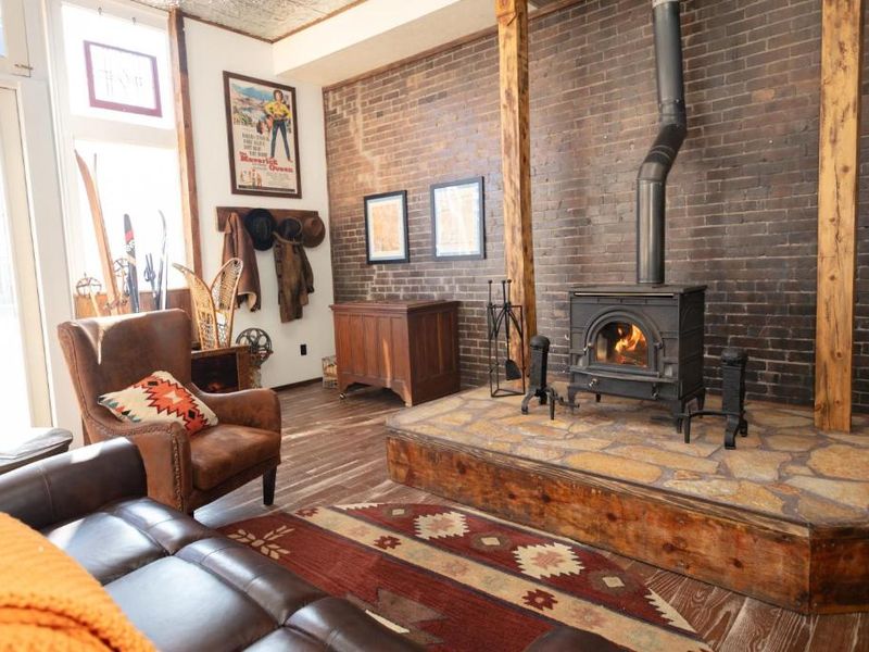 The Frenchman Suites — Silverton