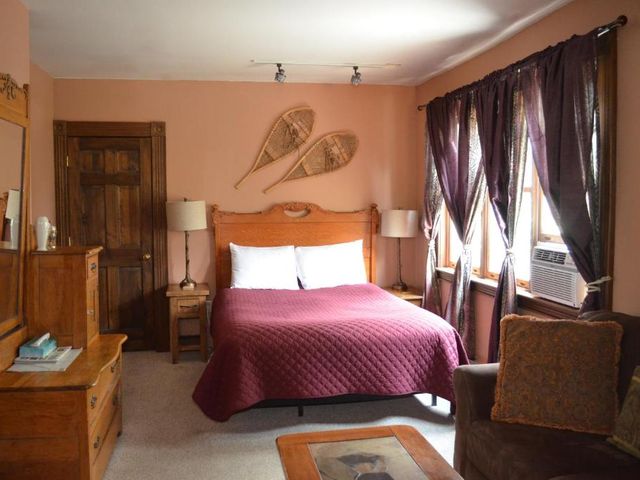 The Ouray Main Street Inn — 15.4 km away from Telluride Bluegrass Festival