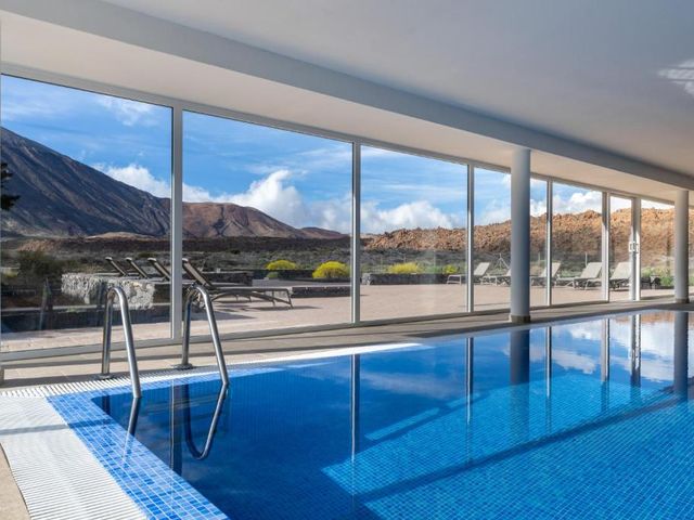 Parador de Las Cañadas del Teide — 4.7 km away from Teide National Park Tenerife