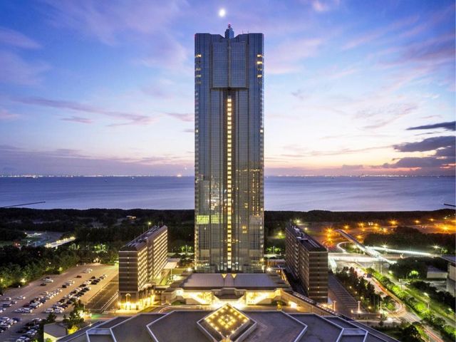 APA Hotel & Resort Tokyo Bay Makuhari — 250 m away from CEATEC