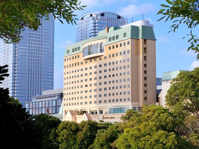 Hotel Francs — 350 m away from CEATEC
