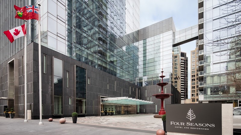 Four Seasons Toronto — Yorkville