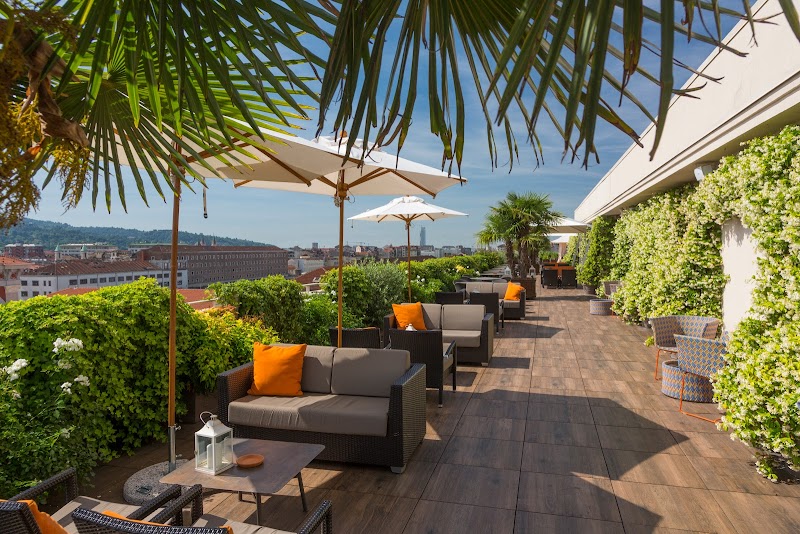 Allegroitalia Golden Palace — Via Roma