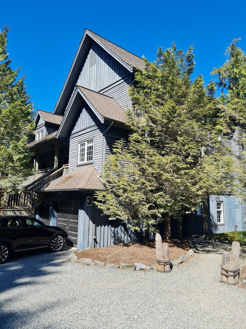 Embarc Ucluelet — Harbour-side residential area (near marina)