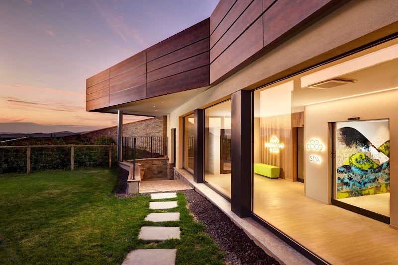 Borgobrufa Spa Resort — Torgiano Hills