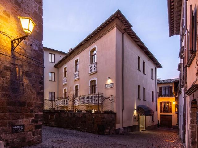 Hotel Duomo - Etruria Collection — 50 m away from Orvieto Cathedral Umbria