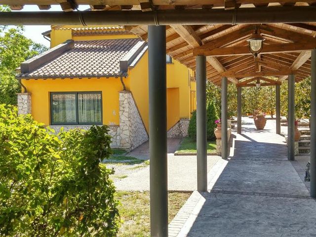 Hotel Turrita — 3.8 km away from Cascata delle Marmore Umbria