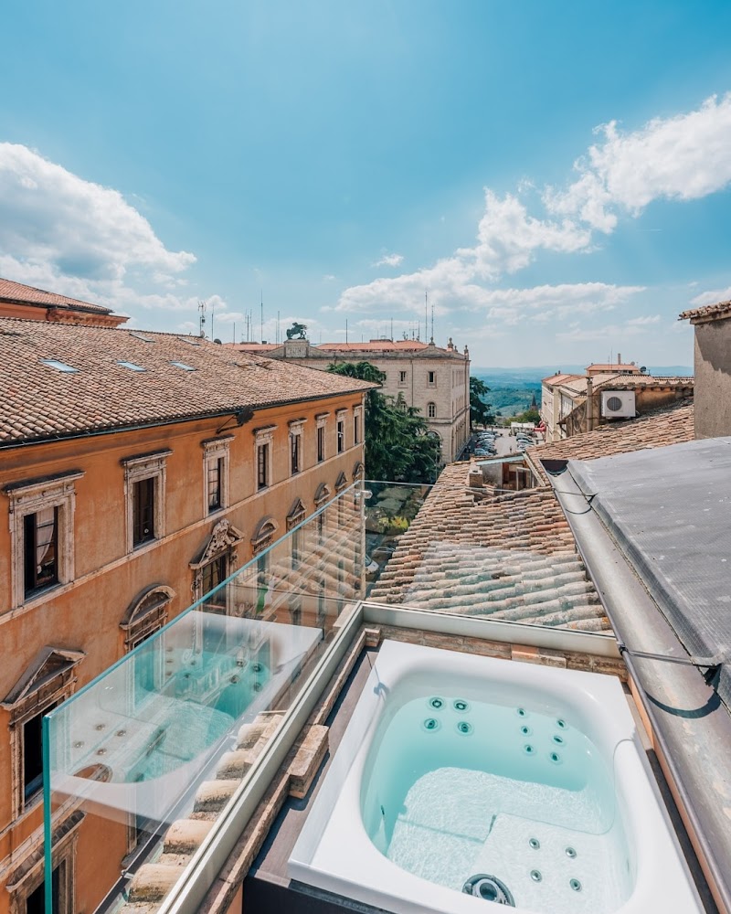 Locanda della Posta - Boutique Hotel — Perugia Historic Center