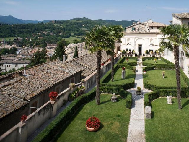 Palazzo Leti Residenza d'Epoca — 100 m away from Spoleto Old Town Umbria