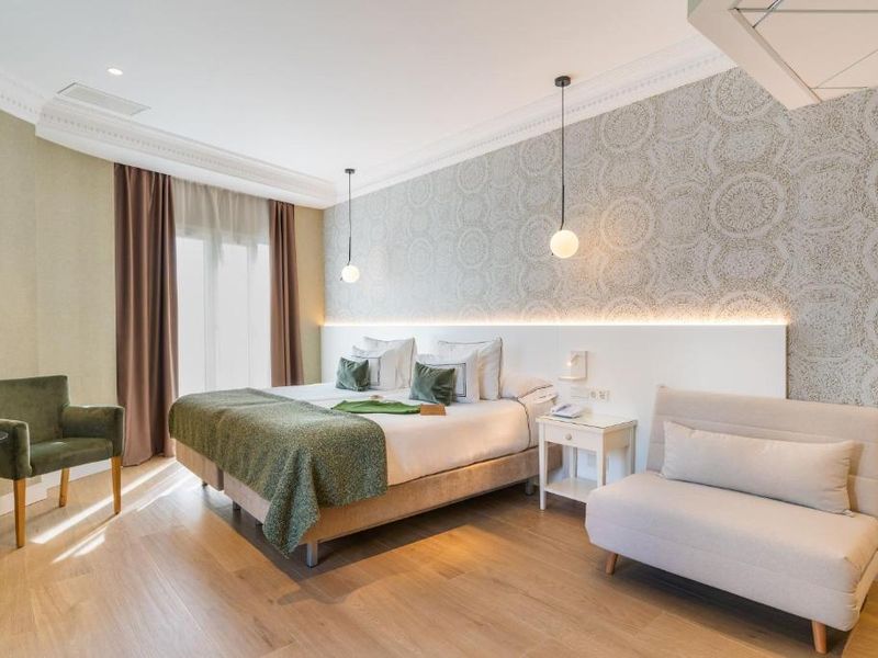 Meliá Plaza Valencia — Ciutat Vella