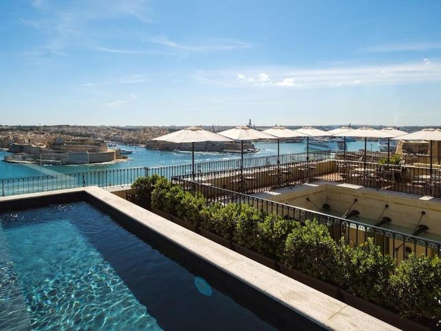 The Gomerino Hotel — 700 m away from Valletta Waterfront