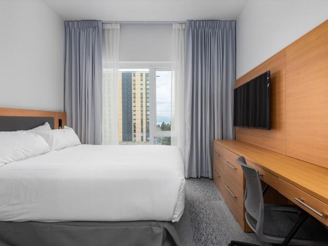 Gage Suites at UBC — 1 km away from University of British Columbia