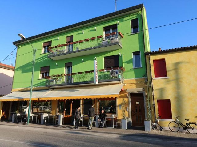 GreenColors Hotel — 4.3 km from the airport