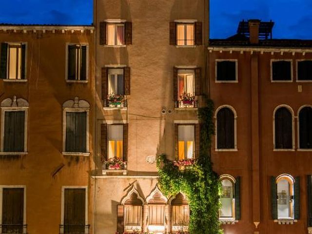 Hotel Santo Stefano — 350 m away from Ca' Foscari University