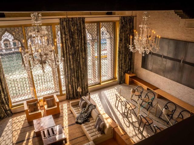 The Venice Venice Hotel — 200 m away from Grand Canal
