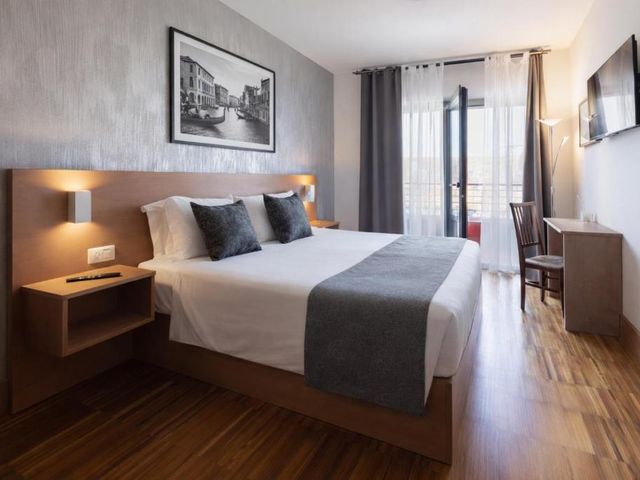 Torre Antica Venice Airport Hotel — 2 km from the airport