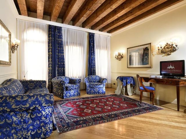 Torre Dell'Orologio Signature Residence — 100 m away from St. Mark's Basilica