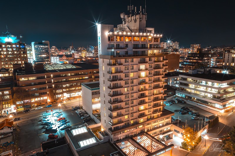 Chateau Victoria Hotel & Suites — Downtown