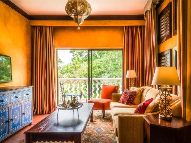 Avani Victoria Falls Resort — 1.3 km away from Devil's Pool Victoria Falls