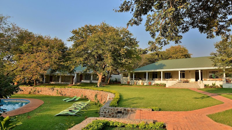 Batonka Guest Lodge — Victoria Falls Town