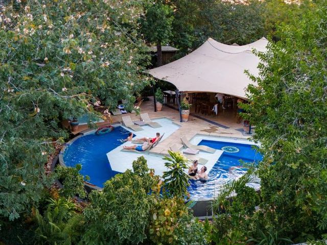 Shongwe Oasis — 3 km away from Devil's Pool Victoria Falls