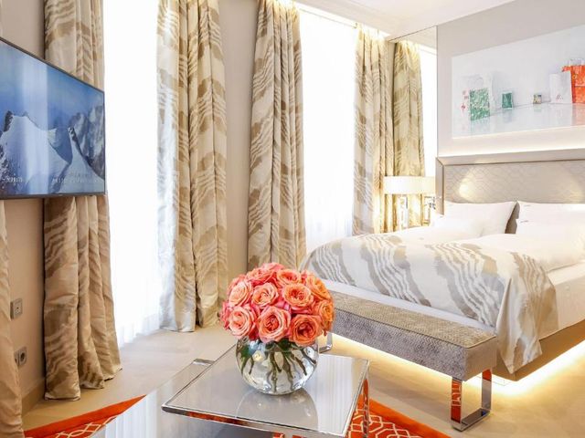 Boutiquehotel Das Tyrol — 350 m away from Kunsthistorisches Museum