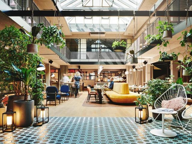 Hotel Gilbert — 350 m away from Kunsthistorisches Museum