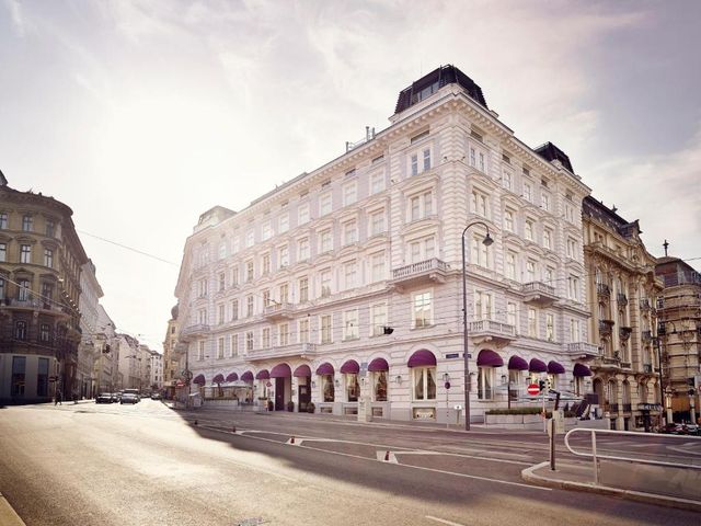 Hotel Sans Souci, Vienna — 400 m away from Kunsthistorisches Museum