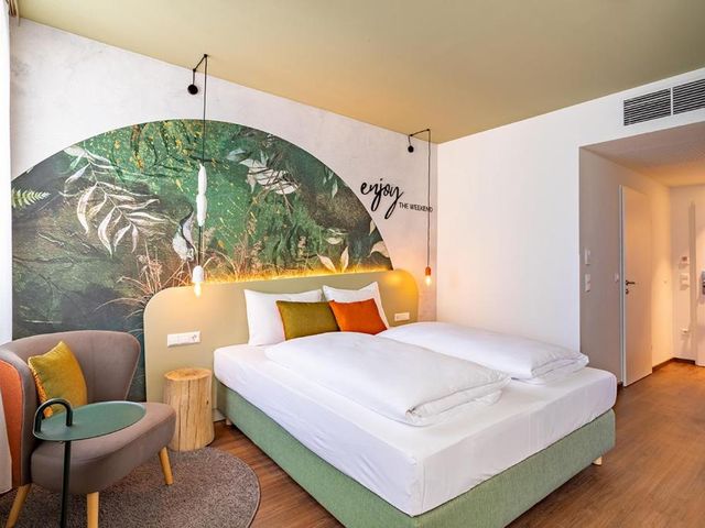 The Weekend Hotel — 800 m away from Wiener Stadthalle