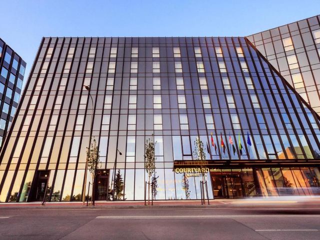 Courtyard by Marriott Vilnius City Center — 2.7 km away from LKL Arena