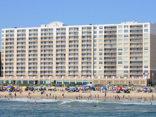SpringHill Suites by Marriott Virginia Beach Oceanfront — 2.2 km away from Virginia Aquarium