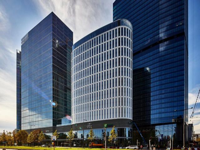 Holiday Inn Express - Warsaw - The HUB by IHG — 1.6 km away from EXPO XXI Warsaw