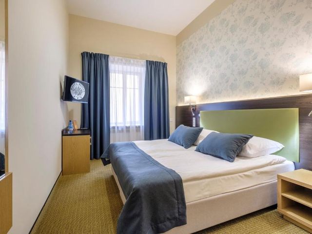 Hotel Reytan — 2.4 km away from Warsaw Medical University Hospital