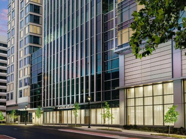AC Hotel by Marriott Bethesda Downtown — 2 km away from Walter Reed National Military Medical Center