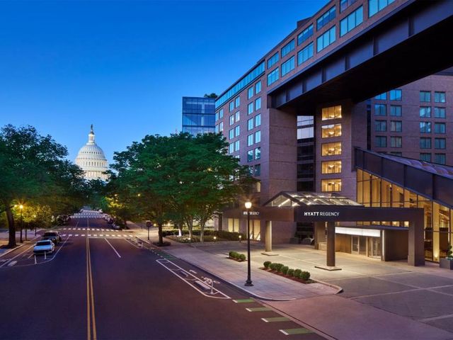 Hyatt Regency Washington on Capitol Hill — 600 m away from US Capitol Building