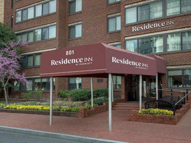 Residence Inn Washington, DC Foggy Bottom — 200 m away from George Washington University