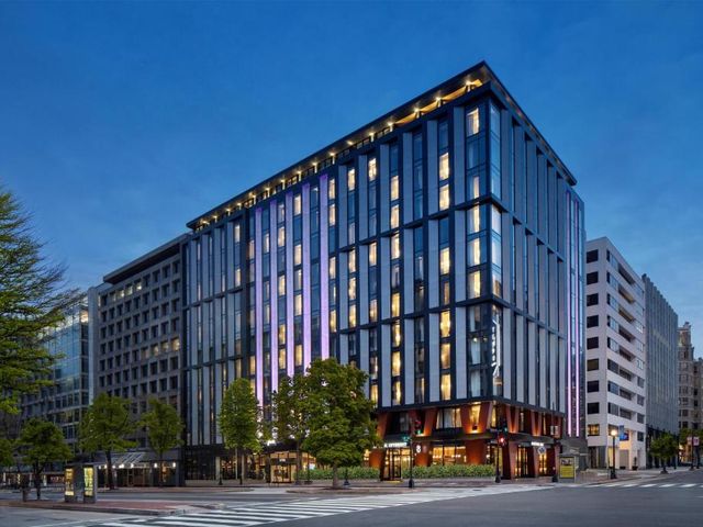 Tempo By Hilton Washington Dc Downtown — 600 m away from White House