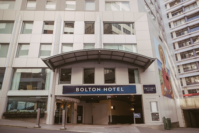 Bolton Hotel — Lambton Quay