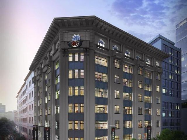 Doubletree By Hilton Wellington — 50 m away from Wellington Cable Car