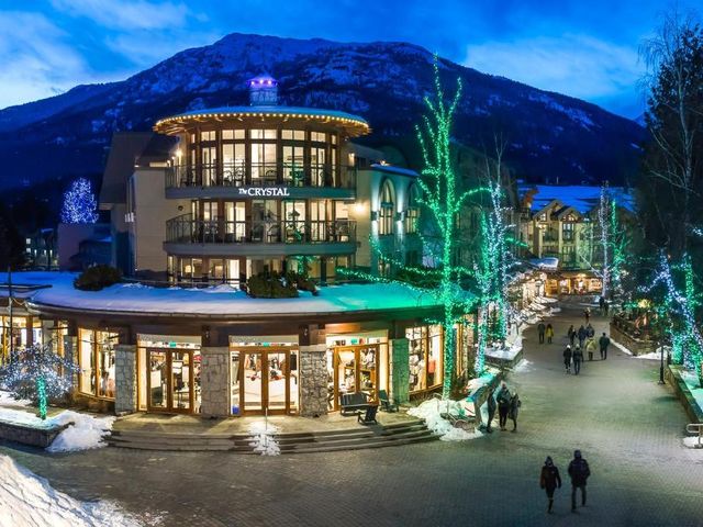 The Crystal Lodge — 5 km away from Peak 2 Peak Gondola Whistler